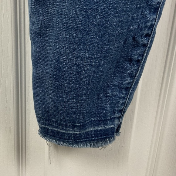 Pre-Owned Lucky Brand Ava Skinny Stone Washed Jeans with Frayed Cuffs, Size 4 - Picture 16 of 16